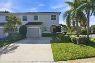 16890 SW 1st Manor, Pembroke Pines, FL 33027 - Photo 5