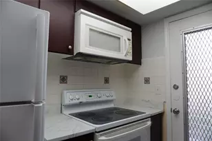 1050 E Sample Rd, Pompano Beach, FL 33064 - Photo 7