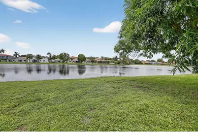 1601 SW 106th Ter, Davie, FL 33324 - Photo 21