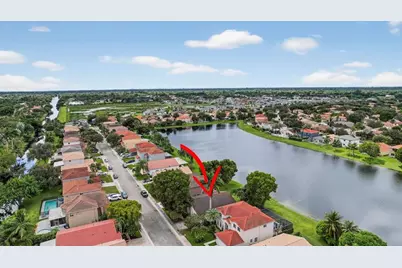 1601 SW 106th Ter, Davie, FL 33324 - Photo 27