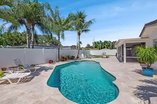 2250 NE 35th St, Lighthouse Point, FL 33064 - Photo 9