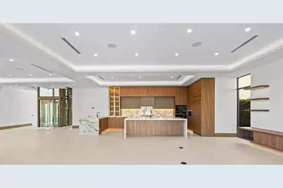 2441 NE 48th Ct, Lighthouse Point, FL 33064 - Photo 11