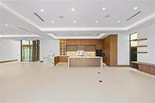 2441 NE 48th Ct, Lighthouse Point, FL 33064 - Photo 11