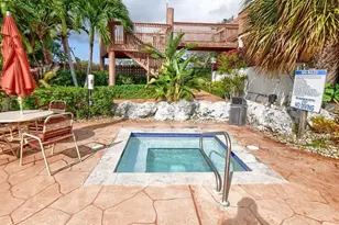 65 Centennial Ct, Deerfield Beach, FL 33442 - Photo 31