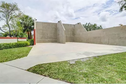 65  Centennial Ct, Deerfield Beach, FL 33442 - Photo 41