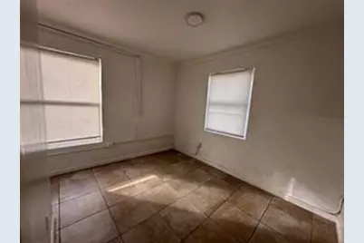 728 SW 6th St, Dania Beach, FL 33004 - Photo 9