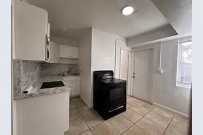 728 SW 6th St, Dania Beach, FL 33004 - Photo 15