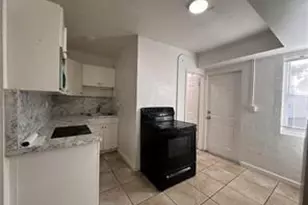 728 SW 6th St, Dania Beach, FL 33004 - Photo 15