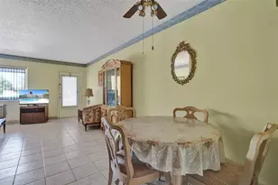 2000 NE 51st Ct, Fort Lauderdale, FL 33308 - Photo 3