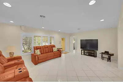 2920 NE 23rd St, Pompano Beach, FL 33062 - Photo 13