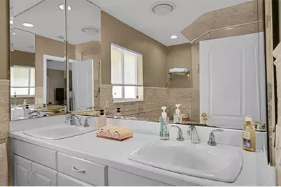 2920 NE 23rd St, Pompano Beach, FL 33062 - Photo 29