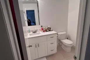 8251 NW 8th Pl, Plantation, FL 33324 - Photo 15