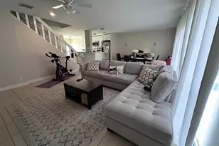 8251 NW 8th Pl, Plantation, FL 33324 - Photo 3