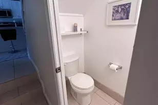 8251 NW 8th Pl, Plantation, FL 33324 - Photo 23