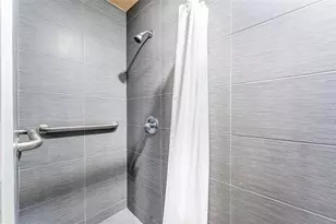 2720 N Pine Island Rd, Sunrise, FL 33322 - Photo 21