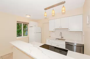 2581 NE 11th Ct, Pompano Beach, FL 33062 - Photo 7