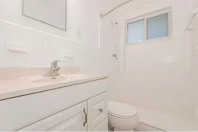 2581 NE 11th Ct, Unit #2585, Pompano Beach, FL 33062 - Photo 17