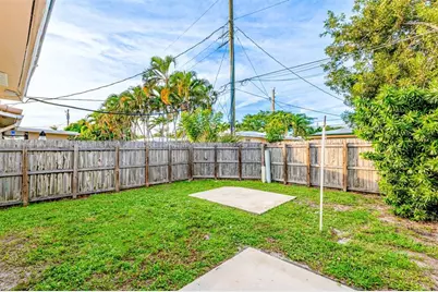 2581 NE 11th Ct, Unit #2585, Pompano Beach, FL 33062 - Photo 27