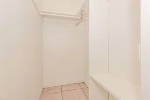 2581 NE 11th Ct, Pompano Beach, FL 33062 - Photo 23