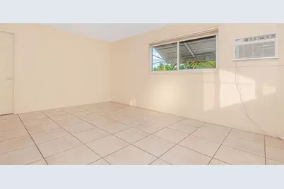 2581 NE 11th Ct, Unit #2585, Pompano Beach, FL 33062 - Photo 11