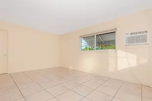 2581 NE 11th Ct, Pompano Beach, FL 33062 - Photo 11