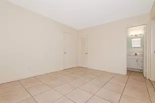 2581 NE 11th Ct, Pompano Beach, FL 33062 - Photo 21