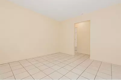2581 NE 11th Ct, Unit #2585, Pompano Beach, FL 33062 - Photo 13