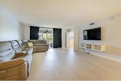 2850  Forest Hills Blvd, Unit #316, Coral Springs, FL 33065 - Photo 3