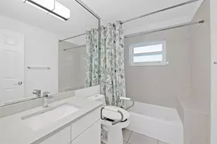 2920 Oak Tree Dr, Oakland Park, FL 33309 - Photo 29