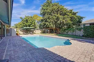 9924 NW 3rd Pl, Coral Springs, FL 33071 - Photo 39