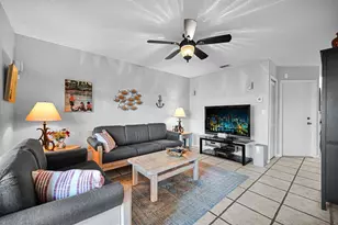 251 W Forest Oak Cir, Davie, FL 33325 - Photo 9