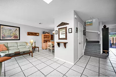 251 W Forest Oak Cir, Davie, FL 33325 - Photo 11