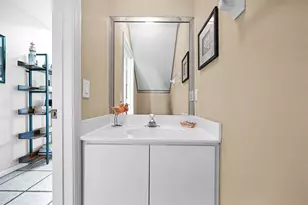 251 W Forest Oak Cir, Davie, FL 33325 - Photo 29