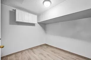 251 W Forest Oak Cir, Davie, FL 33325 - Photo 27