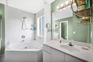 251 W Forest Oak Cir, Davie, FL 33325 - Photo 17