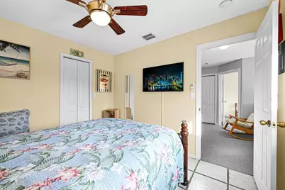 251 W Forest Oak Cir, Davie, FL 33325 - Photo 23