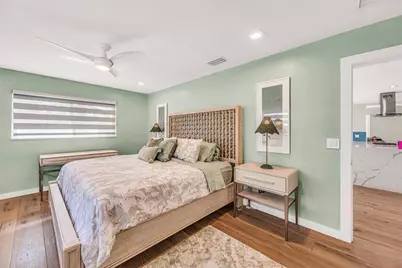 2851 NE 9th St, Pompano Beach, FL 33062 - Photo 47