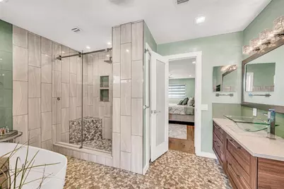 2851 NE 9th St, Pompano Beach, FL 33062 - Photo 51