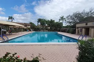 3831 Cocoplum Cir, Pompano Beach, FL 33063 - Photo 3