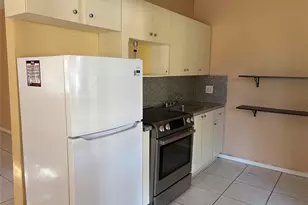 45 NE 146th St, Miami, FL 33161 - Photo 5