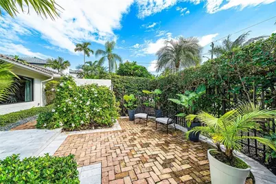 2855 NE 35th St, Fort Lauderdale, FL 33306 - Photo 7