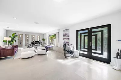 2855 NE 35th St, Fort Lauderdale, FL 33306 - Photo 9