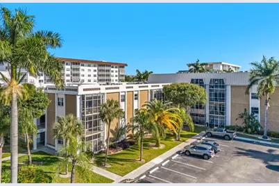 3020 NE 16th Ave, Unit #105, Oakland Park, FL 33334 - Photo 3