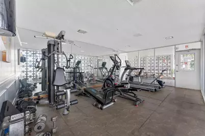 3020 NE 16th Ave, Unit #105, Oakland Park, FL 33334 - Photo 19