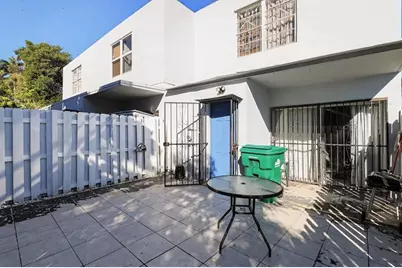 14220 NE 3rd Ct, Unit #10A, Miami, FL 33161 - Photo 3