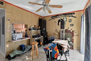 14220 NE 3rd Ct, Miami, FL 33161 - Photo 15