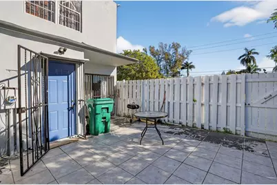 14220 NE 3rd Ct, Unit #10A, Miami, FL 33161 - Photo 5