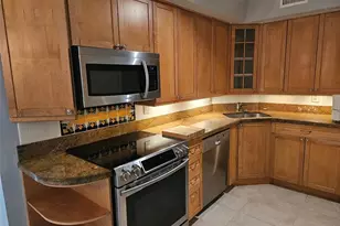 669 W Oakland Park Blvd, Wilton Manors, FL 33311 - Photo 1