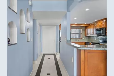 511  Bayshore Dr, Unit #904, Fort Lauderdale, FL 33304 - Photo 5