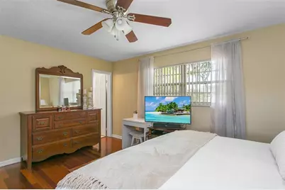 10430 NW 19th St, Pembroke Pines, FL 33026 - Photo 15